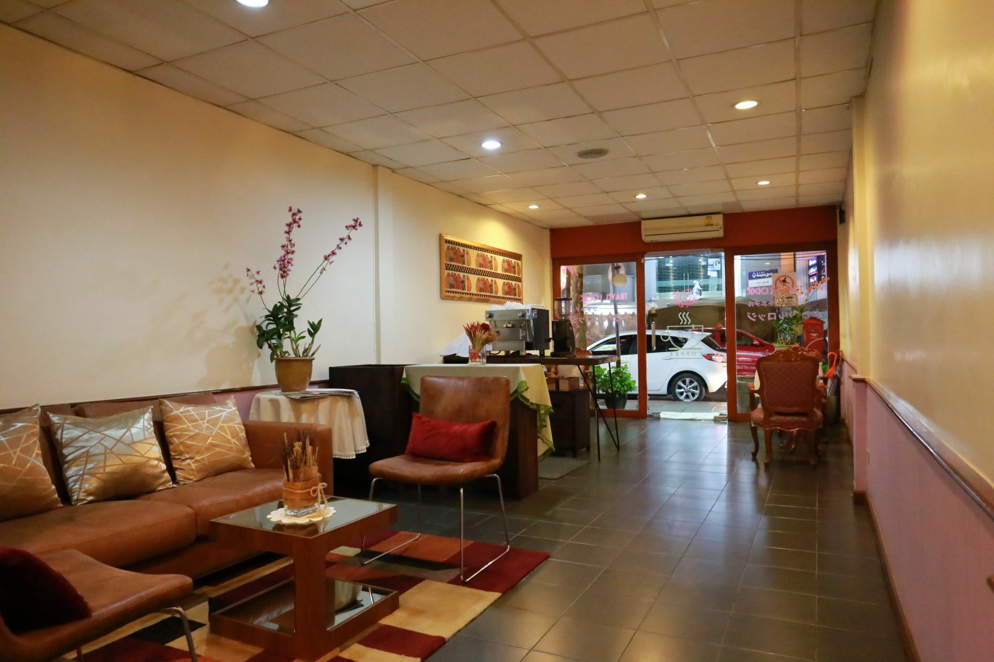 Travel Lodge Surawong (Adults Only) Bangkok Exterior foto